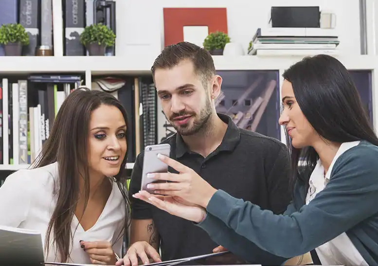 About 16 Instagram Story Design & Highlights UAE – INTEC PLUS